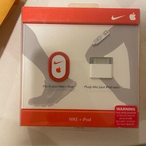 Nike + iPod shoe sports kit
